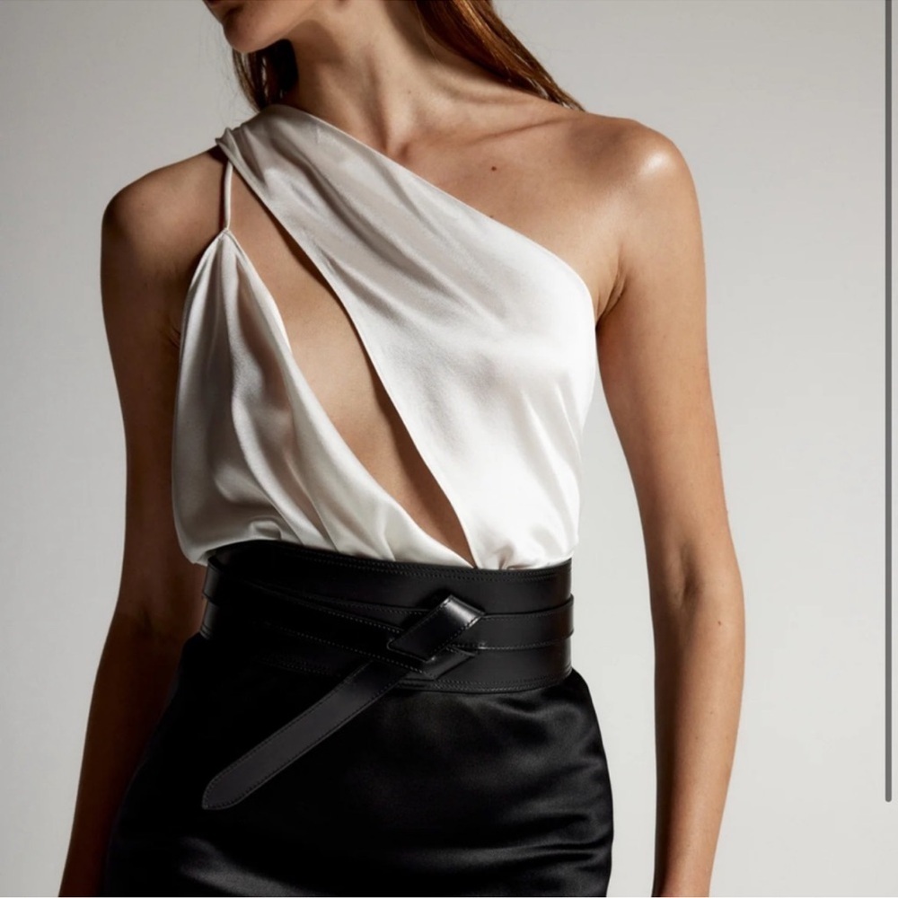 CLYQUE THE LABEL White One Shoulder Tara Satan Bodysuit Size XXL New